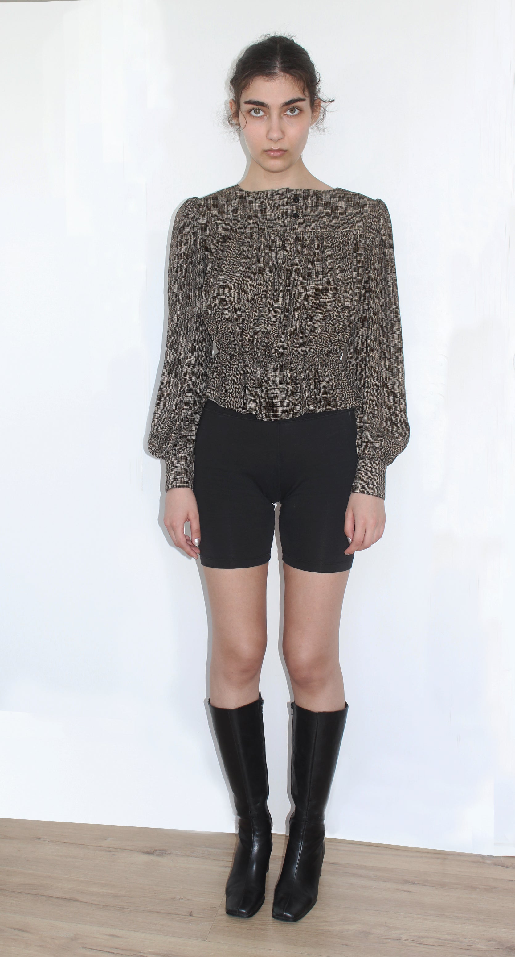 NERO top