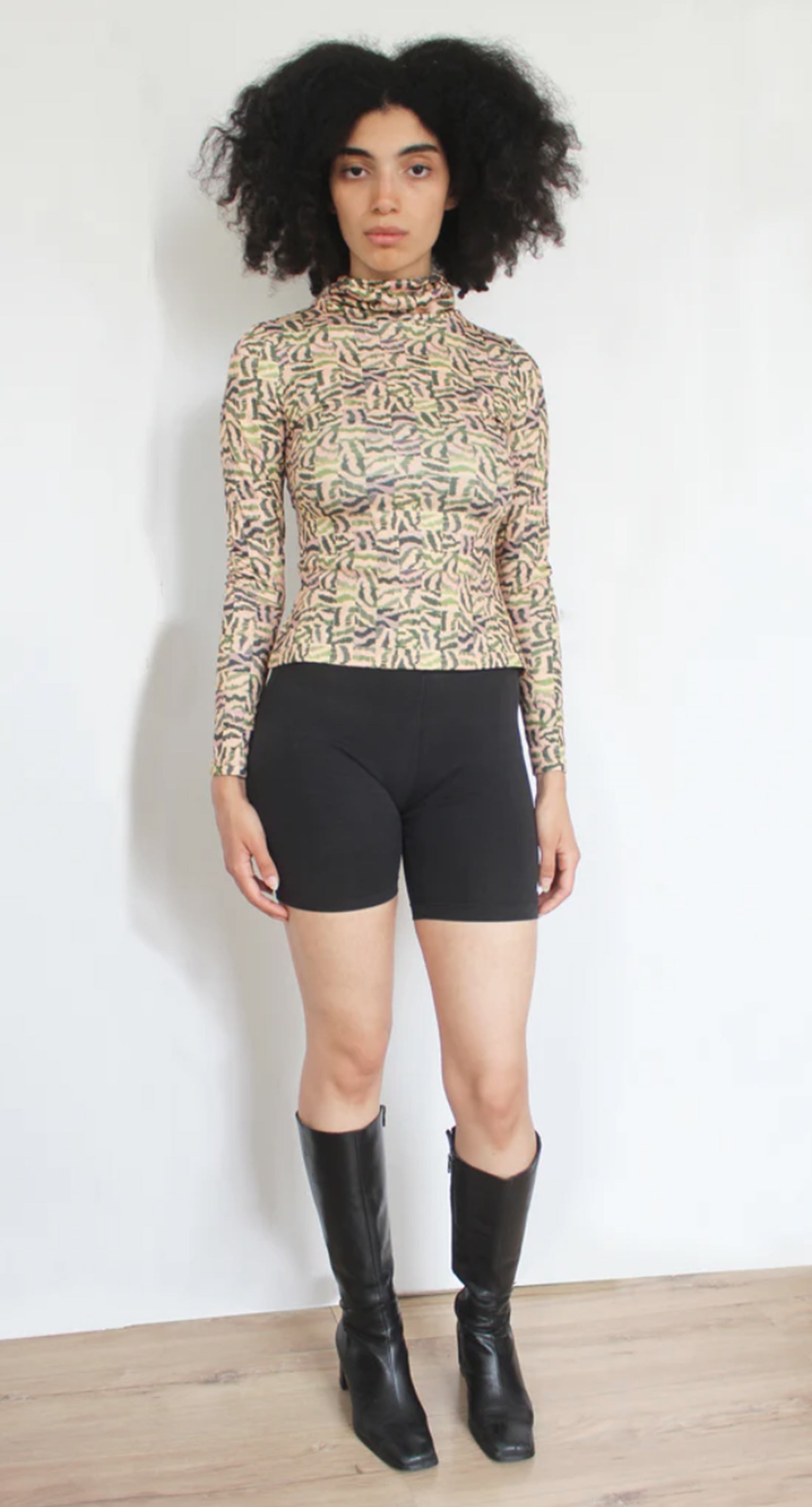 Phyton print (98% polyester 2% elastanne)